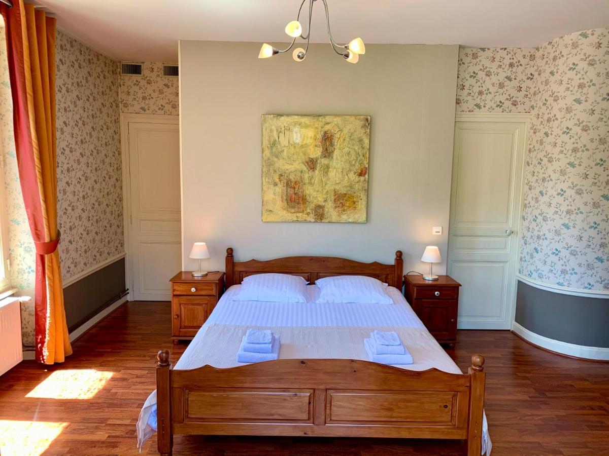 Villa St. Hubert Saint-Nectaire Bagian luar foto