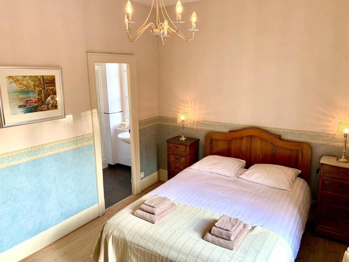 Villa St. Hubert Saint-Nectaire Bagian luar foto